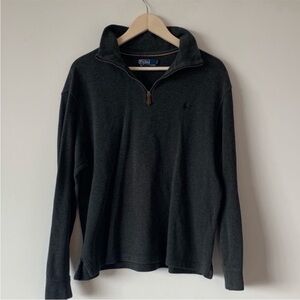 Polo Ralph Lauren quarter zip lightweight sweater.
Size Large